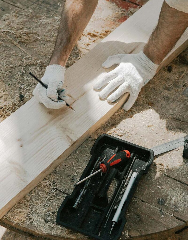 d&ds lawncare and handyman service llc 2